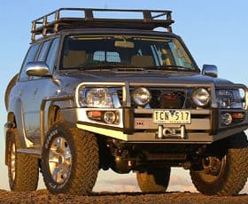 Προφυλακτήρας με θέση εργάτη της ARB για Nissan Patrol GU/Y61/ GR έως το 10/04