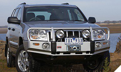 Προφυλακτήρας με θέση εργάτη της ARB για Jeep Gr.Cherokee WH/WK
