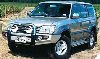 Προφυλακτήρας Sahara με θέση εργάτη της ARB για Toyota Landcruiser 100 έως 10/02