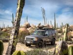 Land Rover Discovery LR3/LR4 Slimline II Roof Rack Kit - by Front Runner - Image 3